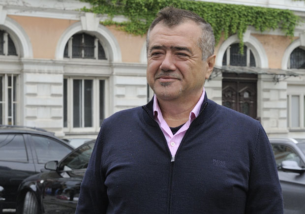 Роботи у свему могу заменити човека сем у креативности, поезији и хумору: Писац Владимир Пиштало о животу, писцима, Америци, Меши Селимовићу